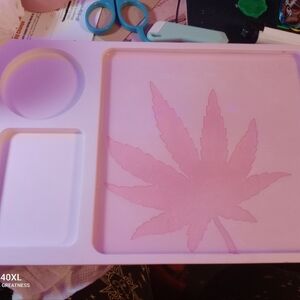 Pink ceramic rolling tray and ashtray set